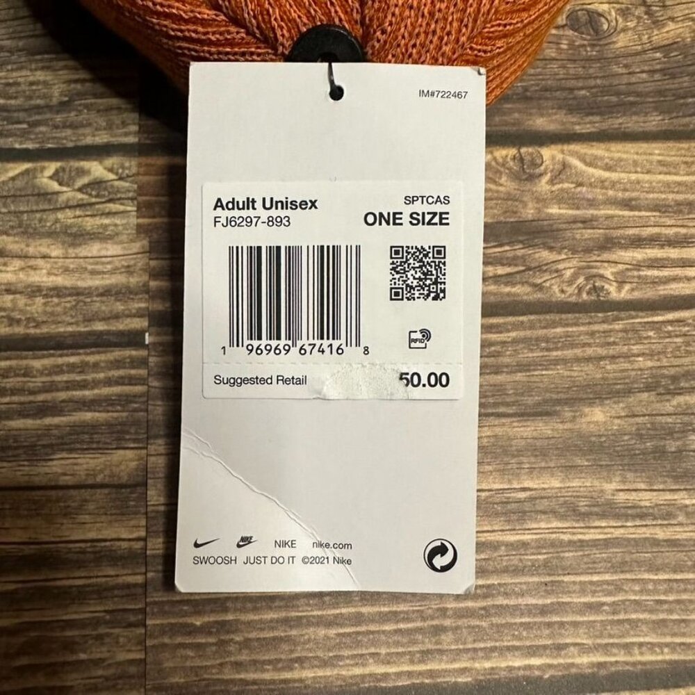 Nike Peak ACG Beanie Winter Hat NWT ONE SIZE (Orange) Unisex (FJ6297-893) - Picture 8 of 8